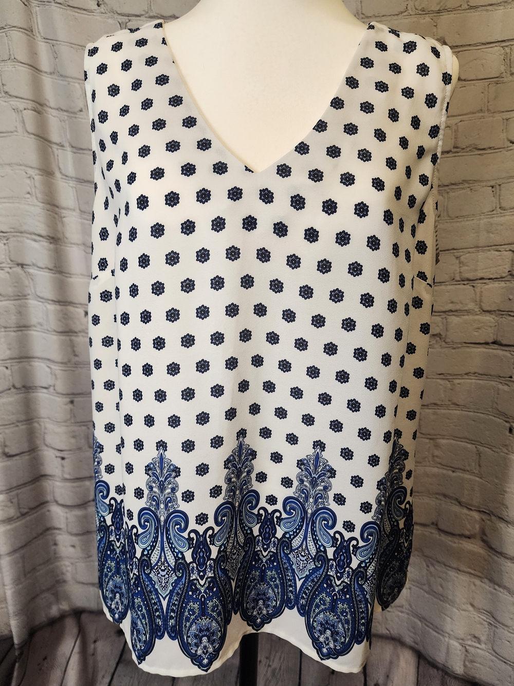 FYLO White V-Neck Sleeveless Camisole with Navy Medallion & Border Print